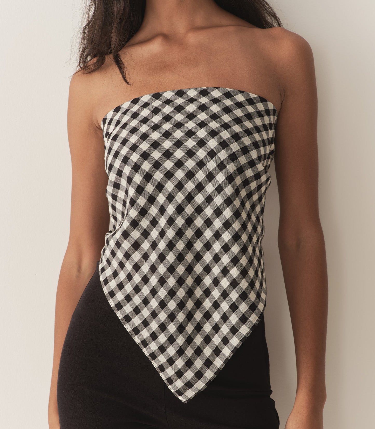 GRANDE PENNY BANDANA -- BLACK MARILYN GINGHAM